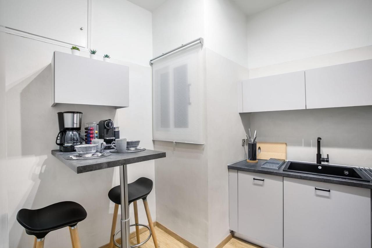 Modern Flat In The Grounds Of Acropolis Monuments -Armonia- Apartman Athén Kültér fotó